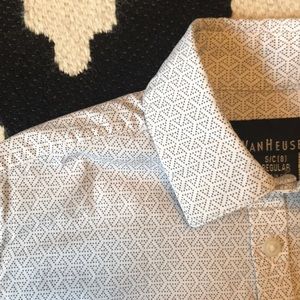 Boys Van Heusen Dress shirt